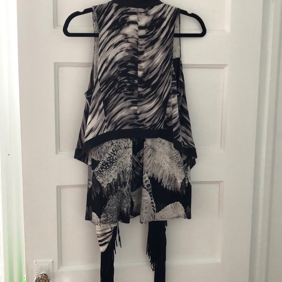 Funky top - Picture 4 of 4